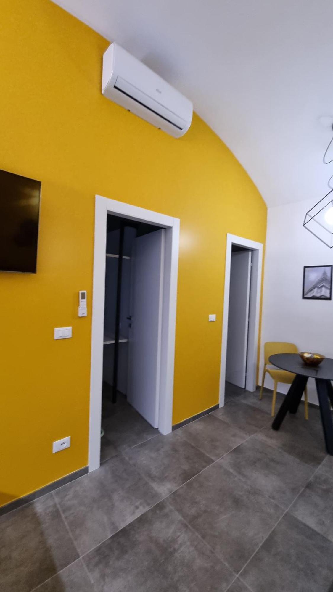 Casa Miro By Happyhostorino Apartment Exterior photo